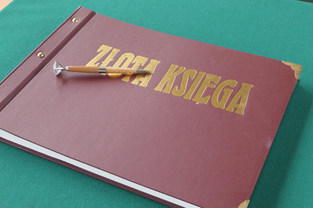 Księga pamiątkowa