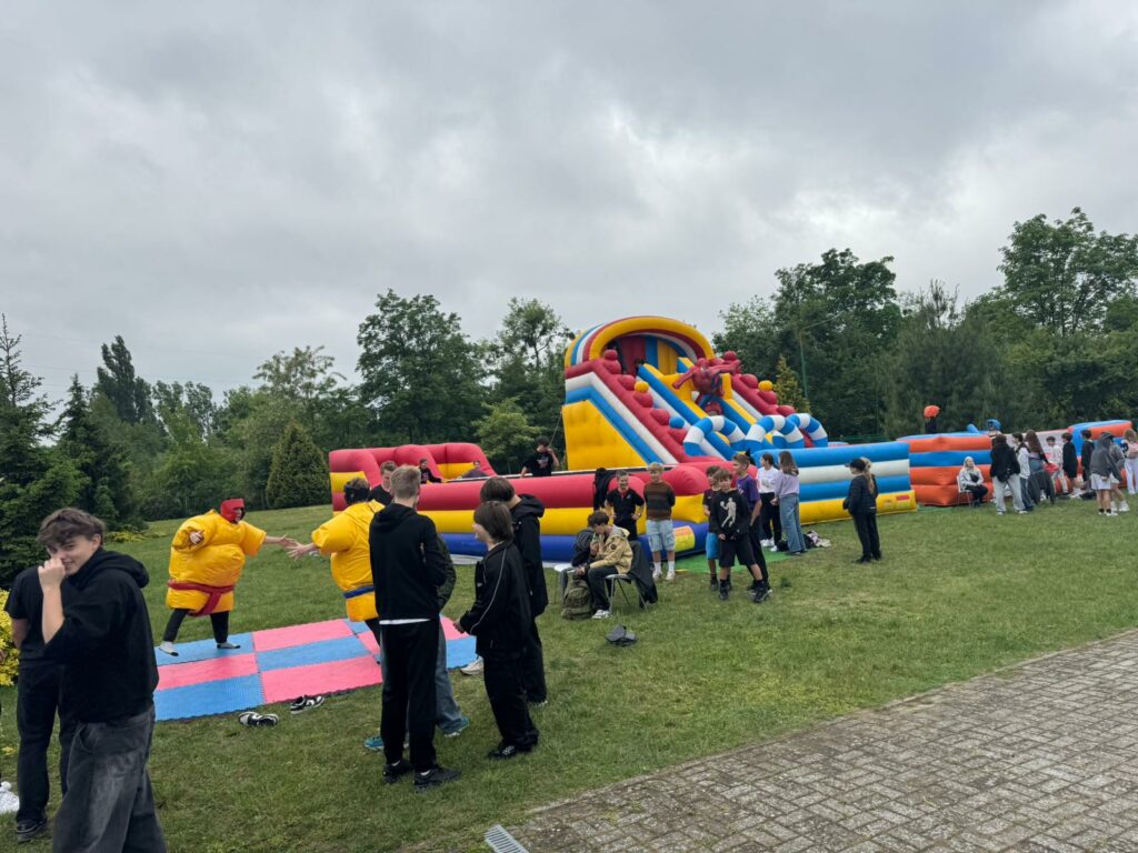 Festyn z okazji Dnia Dziecka 4 1